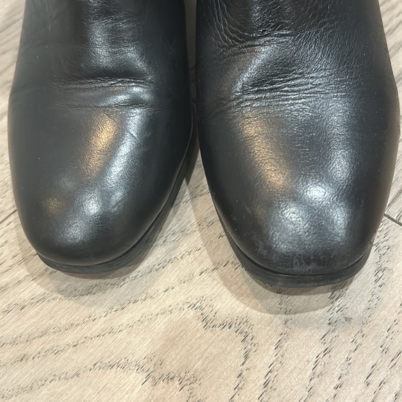 Blonde boots. Size 7 1/2. - Picture 2 of 4